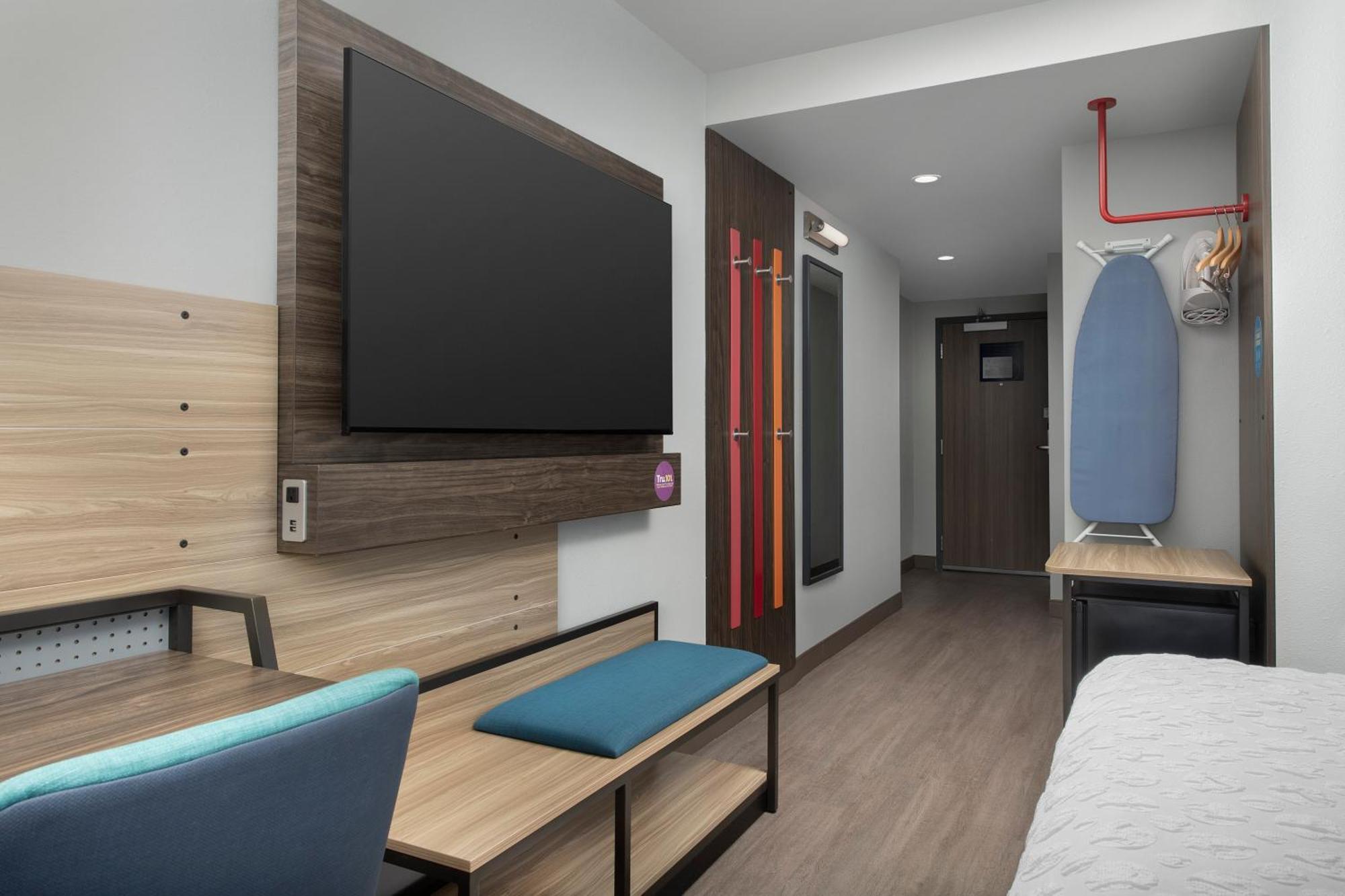 Tru By Hilton Miami Airport South Blue Lagoon, Fl Miami Springs Exterior photo